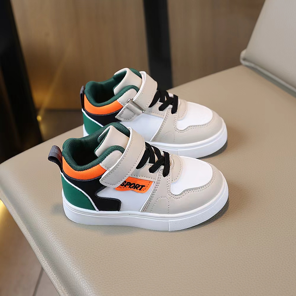 Sneaker Zone - COMFY KIDS キッズ 3-8 歳用 グレー